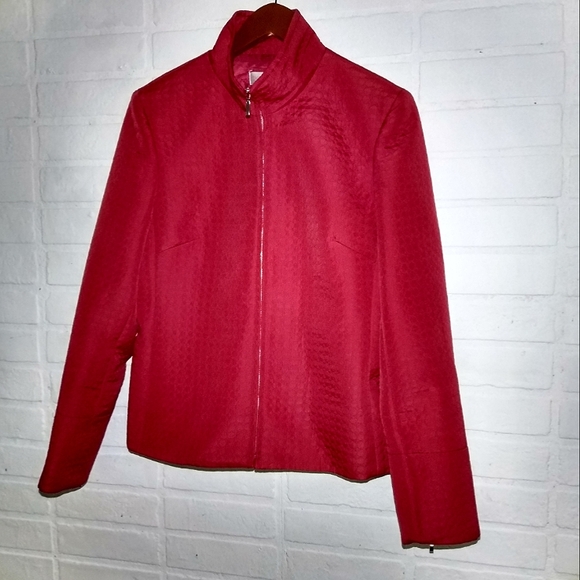 Casual Corner Zip up Jacket - Picture 2 of 8